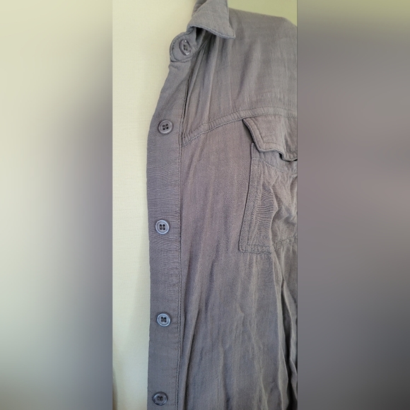 Womens Short Sleeve Button Up Shirt size XXL | Gray - Picture 4 of 7